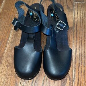 All Black T-Straps Leather and Wood Lotta’s Clogs From Sweden
